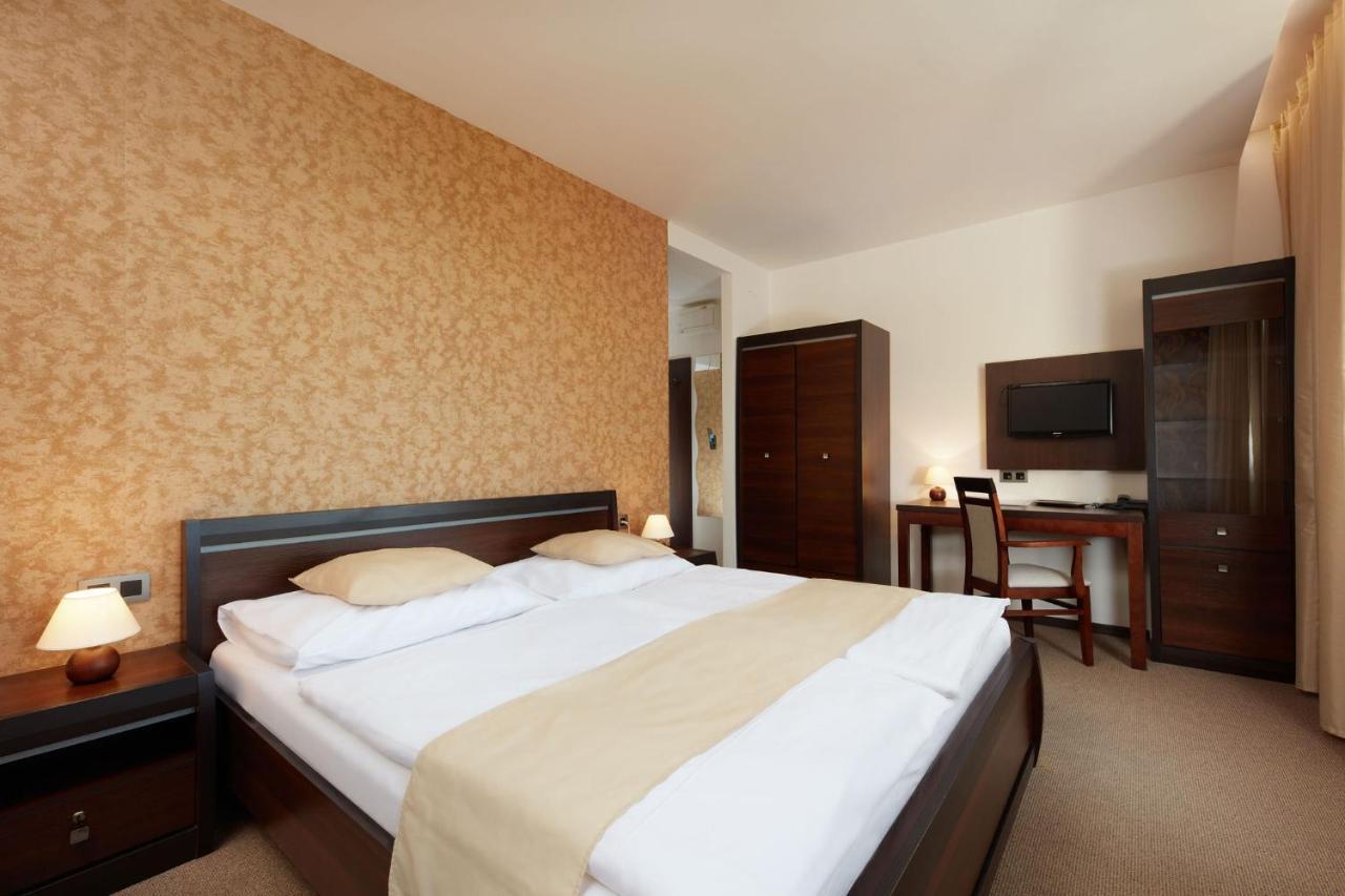 Jeseník Hotel Slunny Dvur מראה חיצוני תמונה