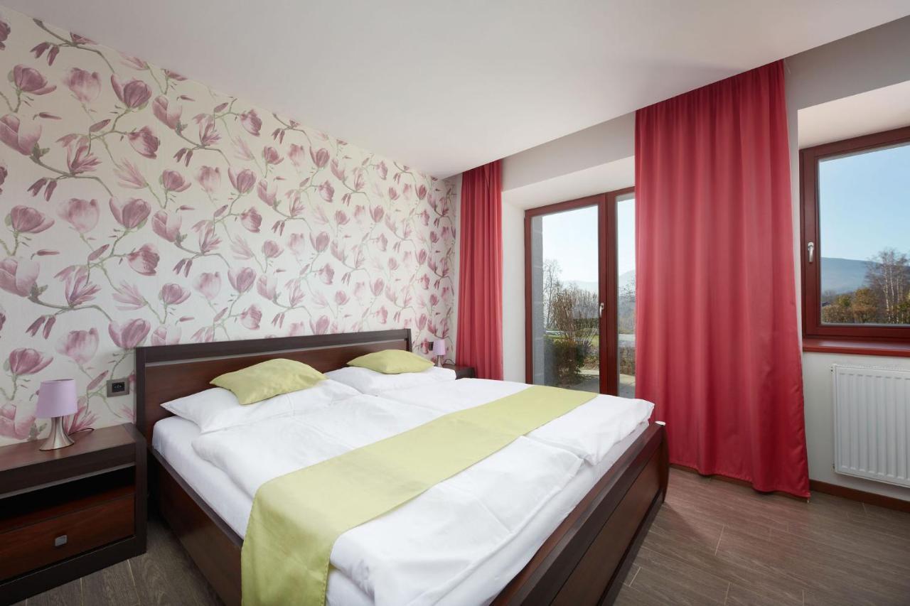 Jeseník Hotel Slunny Dvur מראה חיצוני תמונה