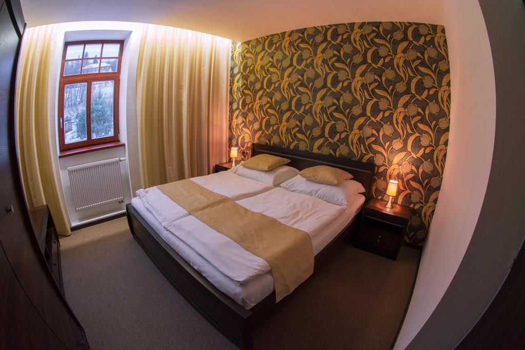 Jeseník Hotel Slunny Dvur מראה חיצוני תמונה