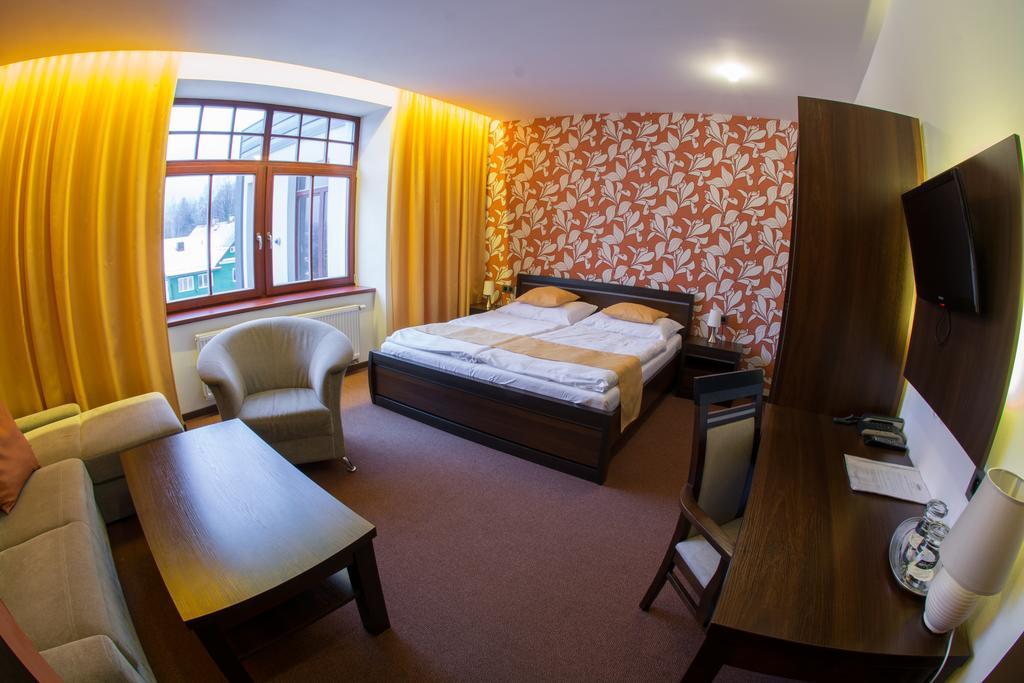 Jeseník Hotel Slunny Dvur מראה חיצוני תמונה
